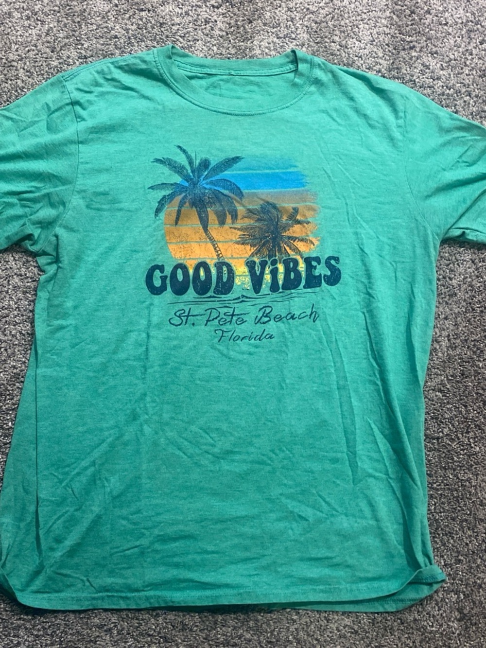 Good Vibes St. Pete Beach Graphic Tee - Teal